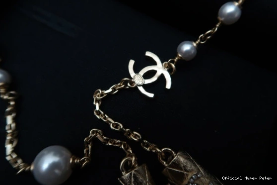 HyperPeter CHANEL NECKLACE AIRPODS 0711
